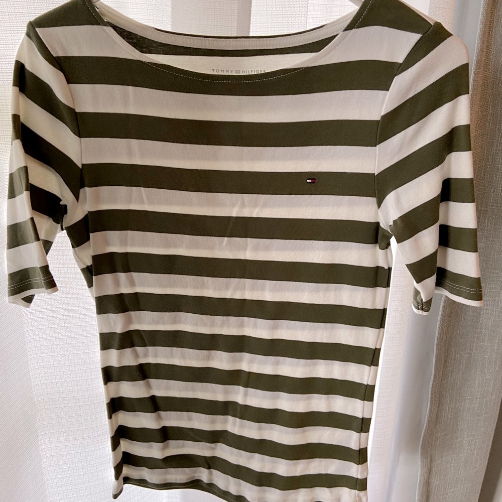 Tommy Hilfiger top